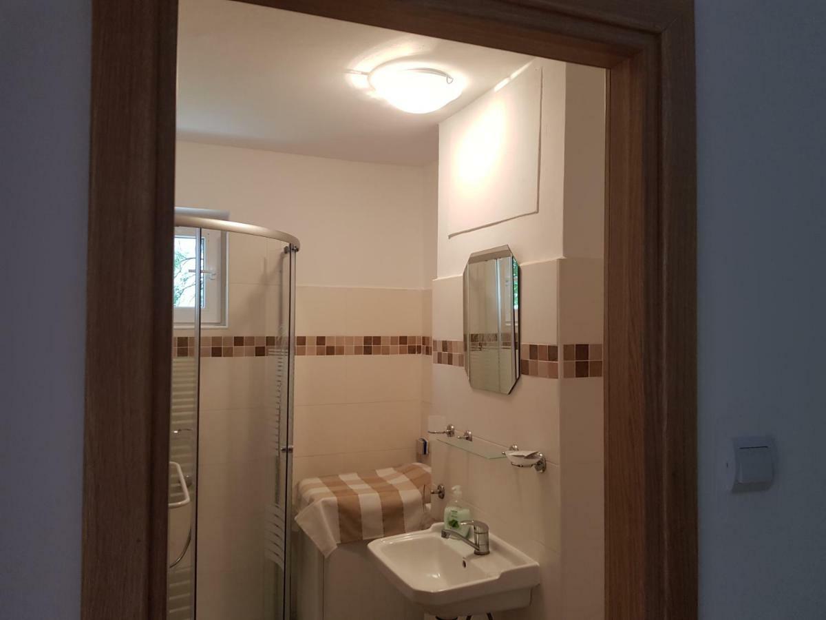 Petuniei Apartment Μπρασόβ Εξωτερικό φωτογραφία