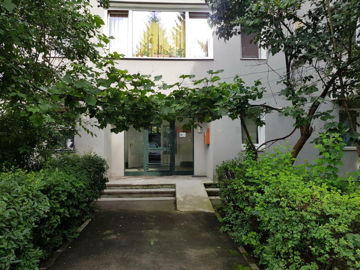 Petuniei Apartment Μπρασόβ Εξωτερικό φωτογραφία